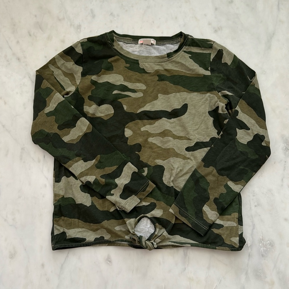 Size 8 J. Crew Crewcuts camouflage print long sleeve cotton tee